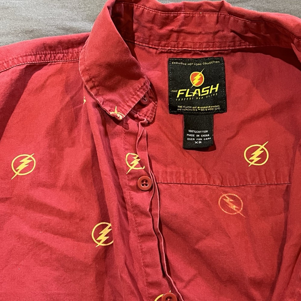 DC Comics The Flash Logo Button-Up Shirt Size XS