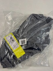 All in Motion Men’s Relaxed Fit Soft Stretch T Shirt Gray Size Small NWT