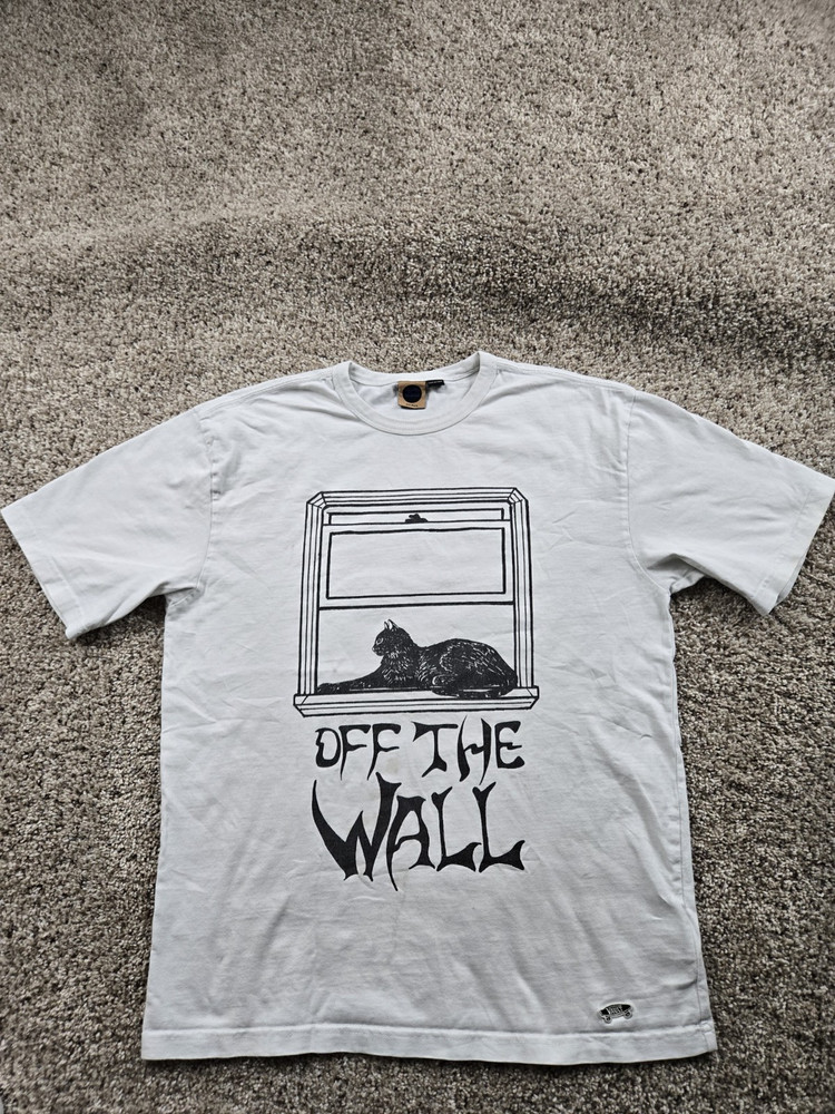 Vans Taka Hayashi Perched T Shirt Small Mens White Short Sleeve Distressed