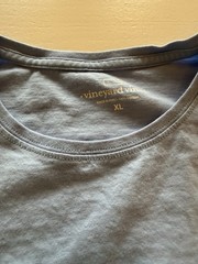 Vineyard Vines Men’s Whale Logo Pocket Tee Long Sleeve Crew Neck Blue XL