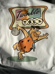 FRED “TWINKLE TOES” Bowling FLINTSTONES T-Shirt HANNA BARBERA TEE CARTOON