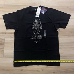 Uniqlo Gundam T-Shirt Black Size M