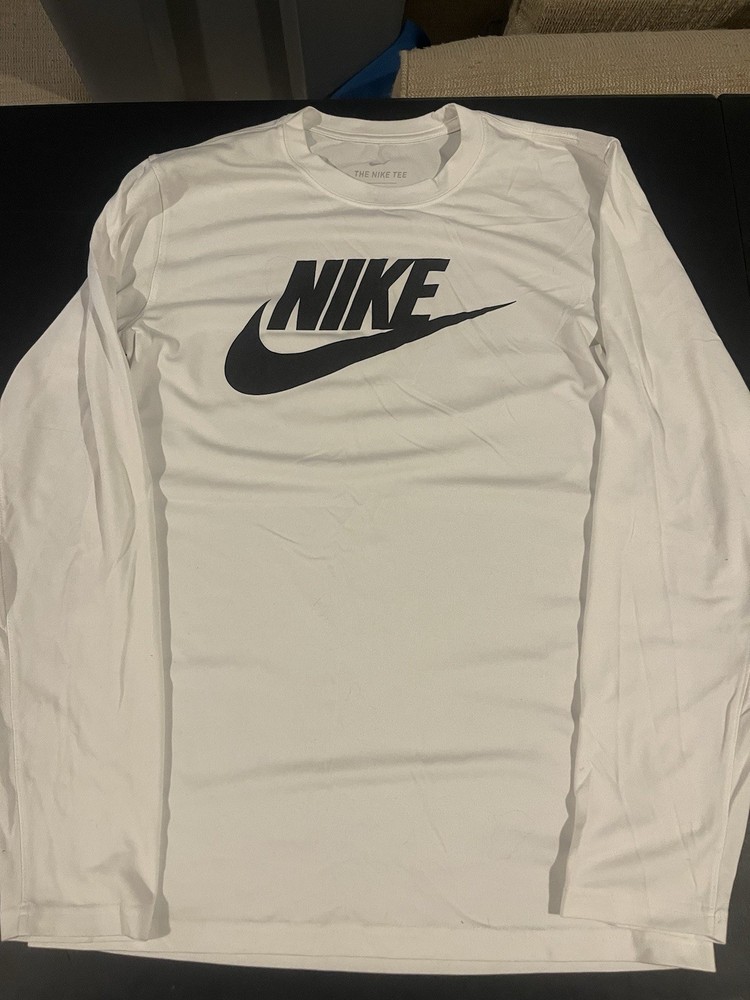 Nike Long Sleeve T Shirt Men’s Small White Black Athletic Hoodie Jacket Used