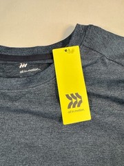 All in Motion Men’s Relaxed Fit Soft Stretch T-Shirt Size Large Navy Blue