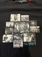 FINAL FANTASY VII SQUARE ENIX 35TH ANNIVERSARY UNIQLO T-SHIRT Size Medium 2022