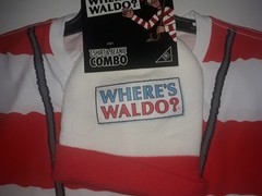 Where’s Waldo Adult Men’s 3XL 48/50 Striped Tee Shirt & Beanie Hat Combo NEW