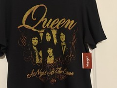 NWT Wrangler Men Black Short Sleeve Queen Graphic Band Tee Night at the Opera L