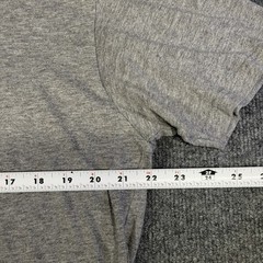 Vuori V1 Logo Shirt Mens Sz XL Gray Short Sleeve Crew Neck Tee V925 Casual Light