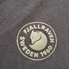 Fjallraven Shirt Mens Large Black Tee Minimalist Fox Circle Sweeden Huckberry