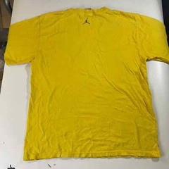 Jordan Retro 1 Shirt Men’s Large Basketball Yellow