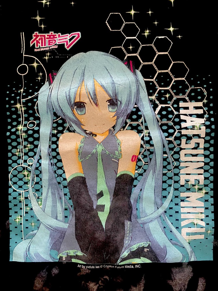 Hatsune Miku Black Bleach Wash Graphic T-Shirt Large Short Sleeve Crew Neck