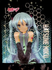 Hatsune Miku Black Bleach Wash Graphic T-Shirt Large Short Sleeve Crew Neck