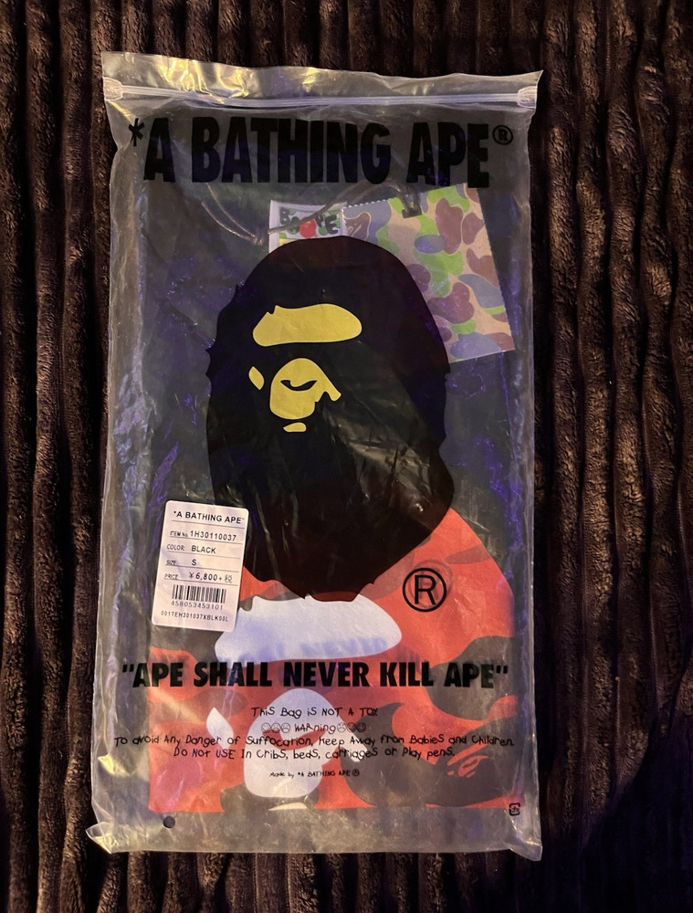 A Bathing Ape BAPE Black Ape Head Graphic Print Crew Neck T-Shirt Men’s S