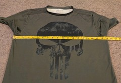 Under Armour X Marvel Punisher Skull Logo Green Compression T-Shirt Men’s XL