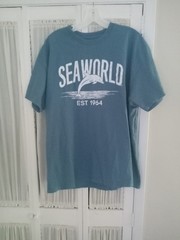Sea World Est. 1964 Officially Licensed XL Light Blue T-Shirt San Diego