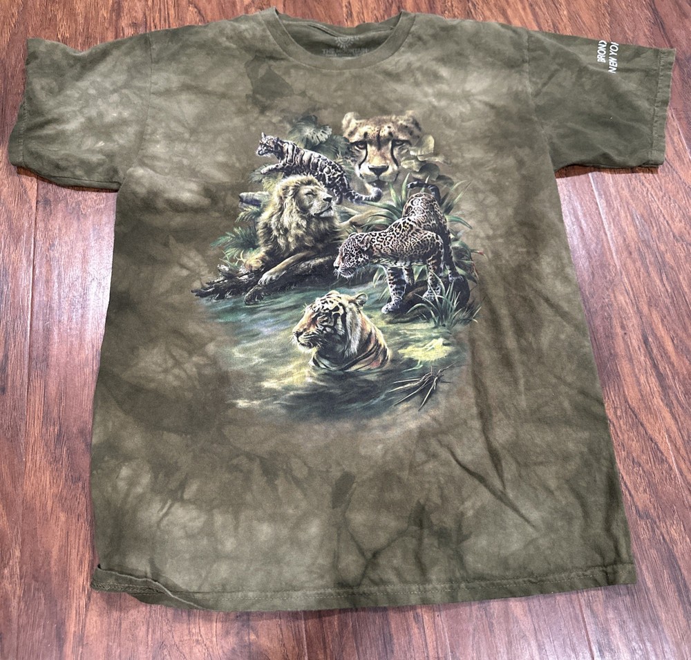 The Mountain Big Cat Lion Tiger Cheetah Panther Green Tie Dye Animal Shirt M