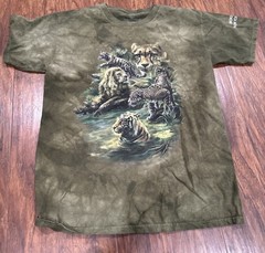 The Mountain Big Cat Lion Tiger Cheetah Panther Green Tie Dye Animal Shirt M