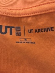 UNIQLO UT ARCHIVE ONE PIECE BEPO “PIRATES OF HEART” ORANGE TSHIRT MEDIUM