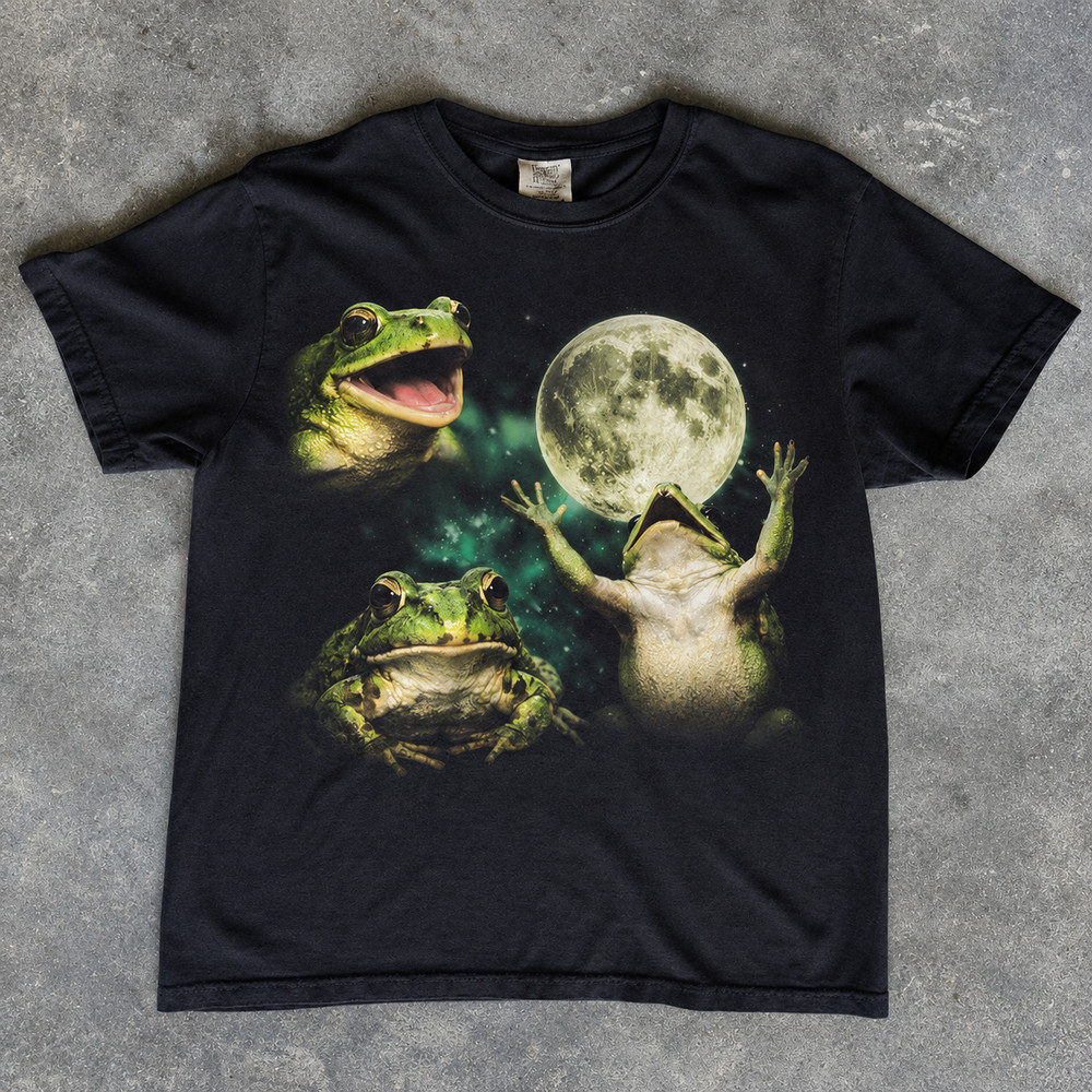 Frog Moon Vintage Graphic T Shirt Retro Nature Cottagecore Unisex Tee