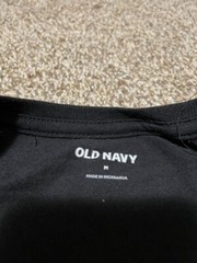 Old Navy Pink Floyd Dark Side of the Moon Black Medium