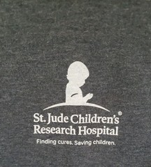 St. Jude Children’s Research Hospital Walk Run 2019 Grey T-Shirt-Size Large
