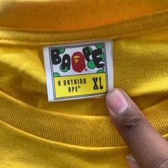 A Bathing Ape BAPE One Point Shark Face PONR Yellow T-Shirt Mens XL