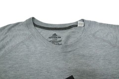 Adidas Ultimate Tee Men’s M/M Grey Short Sleeve Crew Neck Logo T-Shirt T0492