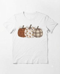 Fall Pumpkin T-Shirt: Checkered Autumn Design