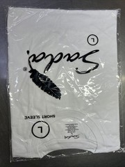 Sada Shirt Short Sleeve Crew Neck White Color Large Size