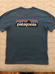 Patagonia Responsibili-Tee Men’s Blue Graphic Logo Crew Neck T-Shirt Size M