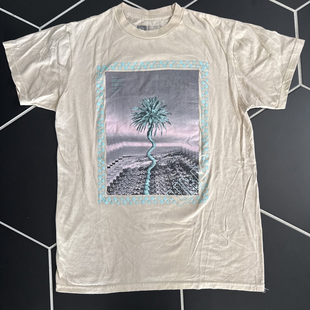LIRA Graphic Tee Palm Tree T-Shirt Beige Grey Pink Blue Size Small