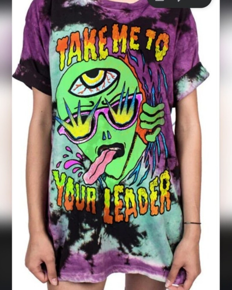 Tie-Dye Alien Graphic “Take Me To Your Leader” Crew Neck T-Shirt L