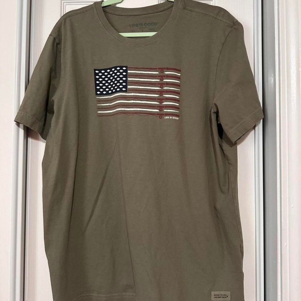 Life-is-good Men’s Khaki and Green T-shirt
