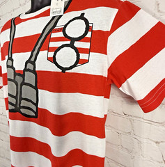 Where is Waldo Short Sleeve T-shirt Adult Unisex Size Medium NWT