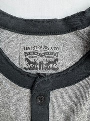 Levi’s Mens Long Sleeve Thermal Henley Shirt Grey/Black Choose Your Size. NWB
