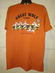Great Wolf Lodge Size S Orange Beware Wolf Dropping Graphic t-shirt NWT