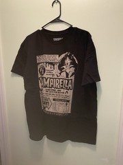 Vampirella Fright Rags Shirt XL Warren Harris Comic Dynamite Entertainment OOP