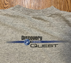Vintage Y2K Discovery Channel Quest T-Shirt Men’s Medium Woolrich Made USA Gray