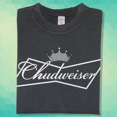 Chudweiser T-Shirt Chud-weiser Vintage Faded Tee – Funny Chud Shirt Meme