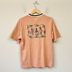 NICHOLAS DALEY Crew Neck T-Shirt Mens Sz M Apricot Calypso Graphic Tee SS Cotton