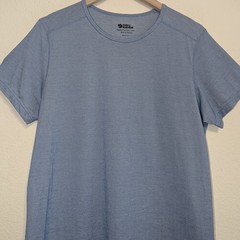 Fjallraven Abisko Shade T-Shirt Short Sleeve Men’s Medium Blue Micro Stripe EUC
