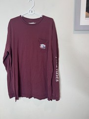 Vineyard Vines Shirt Mens XLT Red Long Sleeve Tailgate Whale Graphic Pocket Tee