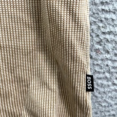 Boss T Shirt Mens Medium Beige Textured Preppy Academia Travel Business Casual