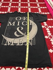 Of Mice & Men Moon T-Shirt M Metalcore Warped Tour Hot Topic Emo VTG Y2K