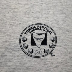 Vintage 1994 Fossil Festival Aurora North Carolina Shark Graphic T-Shirt USA XL