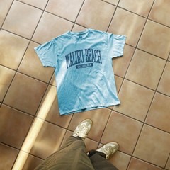 Malibu Beach California Souvenir Beach, Retro, Minimalist T-Shirt Light Blue
