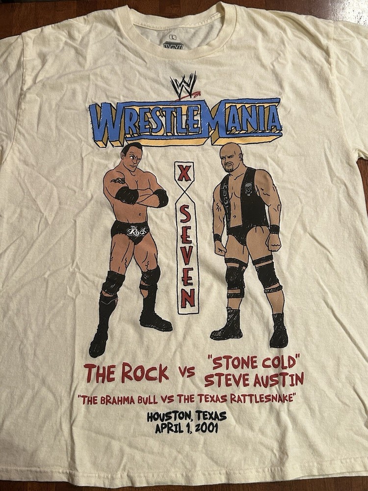 WWE Legends Wrestlemania The Rock vs Stone Cold Tee – Size Medium