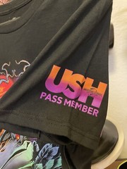 Universal Studios Hollywood HHN 2024 Murder Of Crowz Pass Member T-Shirt. Large