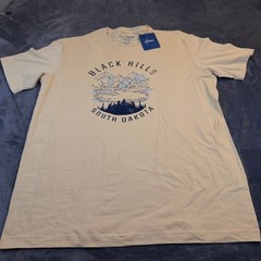Gear For Sports Black Hills South Dakota Graphic T-Shirt Mens Large Yellow NEW