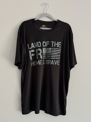 Land Of The Free T-Shirt Mens Size XL Black Mossy Oak short Sleeve Crew Neck Tee